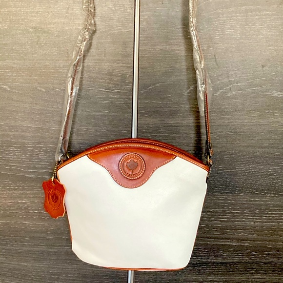 New Delane Canada White & Cognac Leather Bag Long Adjus…NWOT - Picture 2 of 10
